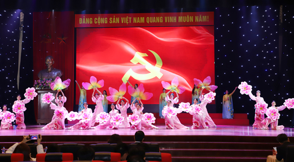 Tuổi trẻ Việt Nam tiên phong, sáng tạo, thực hiện có hiệu quả Nghị quyết Đại hội XIV của Đảng