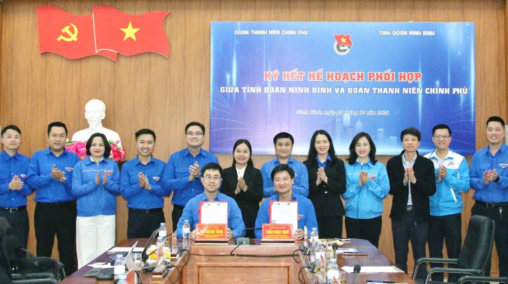 Đoàn Thanh niên Chính phủ và Tỉnh Đoàn Ninh Bình ký kết phối hợp hoạt động