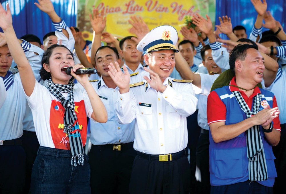 Chuyện của hai công dân trẻ tiêu biểu TPHCM