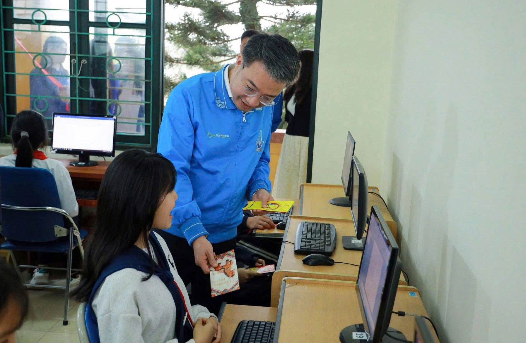 Anh Nguyễn Tường Lâm tham gia khởi động Tháng Thanh niên tại Thái Nguyên