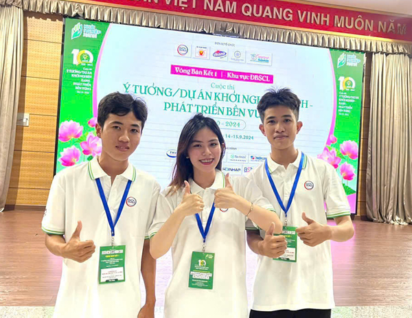 Nữ sinh khởi nghiệp xanh từ tài nguyên bản địa