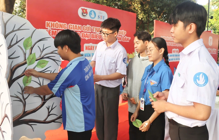 Niềm tin vào mỗi lá phiếu