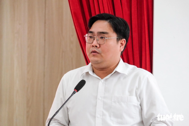 Bí thư Thành Đoàn TP.HCM Ngô Minh Hải: Đoàn phải giúp tiểu thương Chợ Lớn ứng dụng công nghệ số