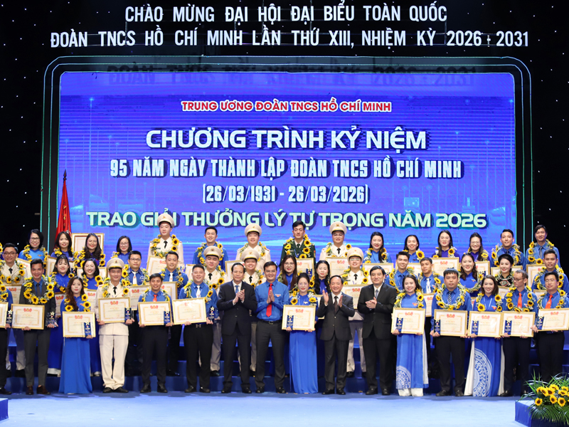 100 cán bộ Đoàn xuất sắc nhận Giải thưởng Lý Tự Trọng năm 2026