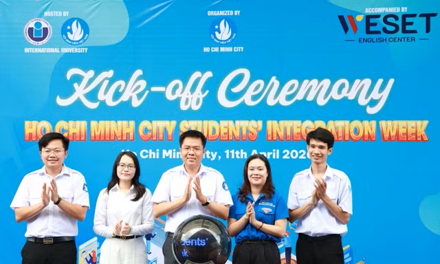 Sinh viên TPHCM tham gia tuần cao điểm rèn kỹ năng hội nhập