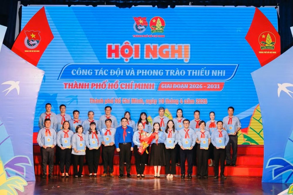 Ra mắt Hội đồng Đội TPHCM khóa I