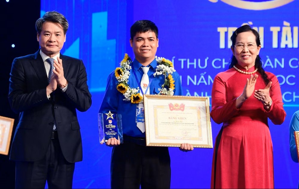 Mang phòng lab về quê khởi nghiệp