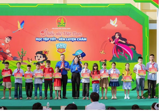 Sôi nổi ngày hội thiếu nhi Việt Nam học tập tốt, rèn luyện chăm