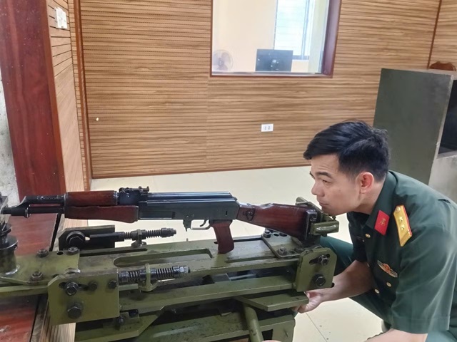 Lính kỹ thuật gỡ “nút thắt” từ thực tiễn