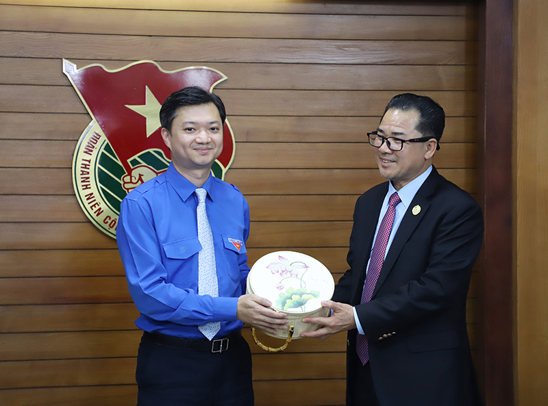 Trung ương Đoàn TNCS Hồ Chí Minh hội đàm với Ban Thanh niên Trung ương Đảng Nhân dân Campuchia 