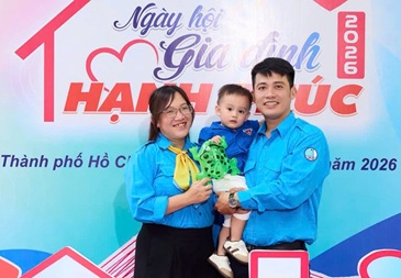 Hạnh phúc gia đình xây từ những điều bình dị