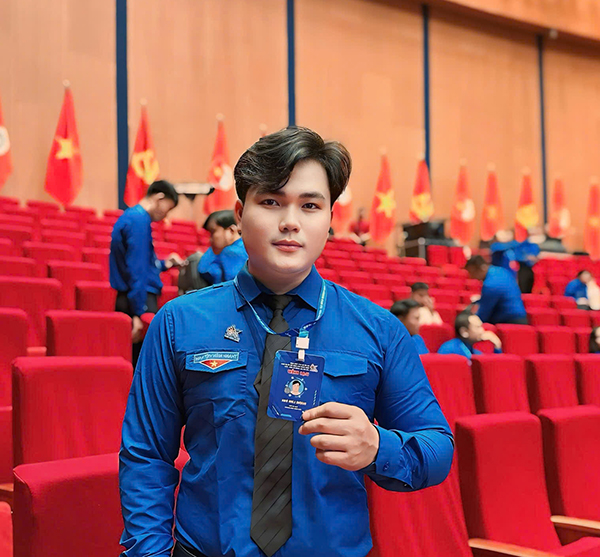 Chàng trai 10X đưa du lịch cộng đồng đến gần hơn với Suối Cửa Tử