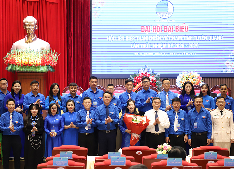 Chị Dương Minh Nguyệt giữ chức Chủ tịch Hội Liên hiệp thanh niên Việt Nam tỉnh Tuyên Quang
