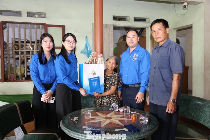Tuổi trẻ Thái Nguyên tri ân dịp kỷ niệm 79 năm Ngày Thương binh - Liệt sĩ