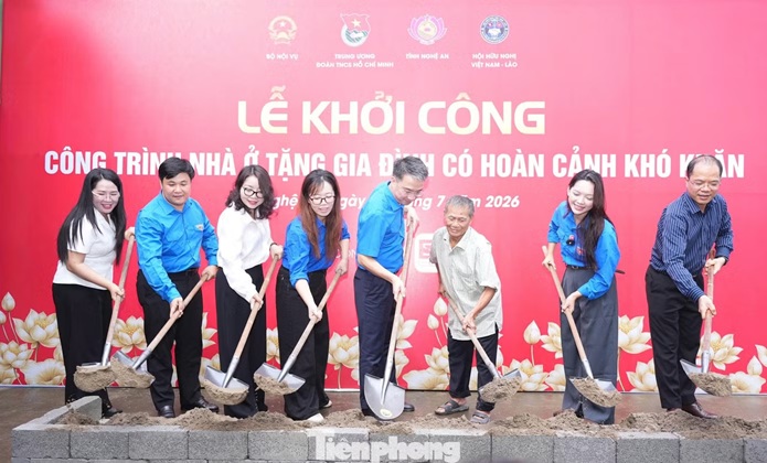 Bí thư T.Ư Đoàn khởi công nhà tình nghĩa cho cựu chiến binh khó khăn