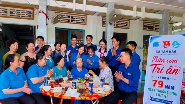 Tuổi trẻ Vĩnh Long với nhiều hoạt động ý nghĩa trong Tháng 7 tri ân