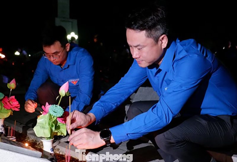 Bí thư Trung ương Đoàn dự lễ tri ân anh hùng liệt sĩ tại Tây Ninh
