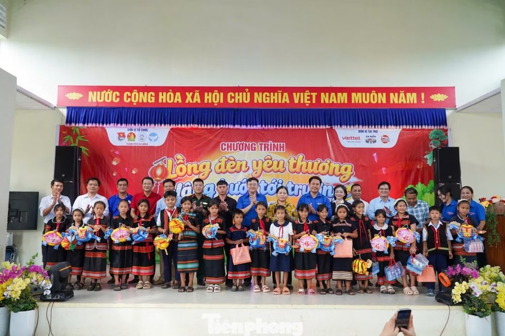 Trung thu sớm tiếp động lực cho thiếu nhi vùng khó Đà Nẵng