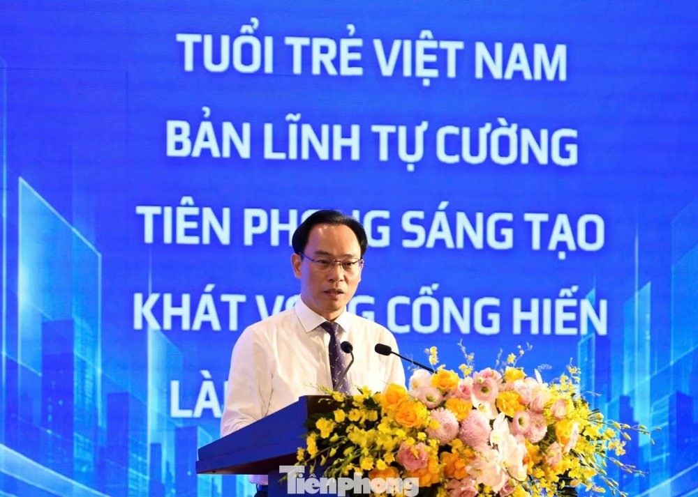 Bộ trưởng GD&ĐT nói gì về việc sử dụng AI trong dạy và học?