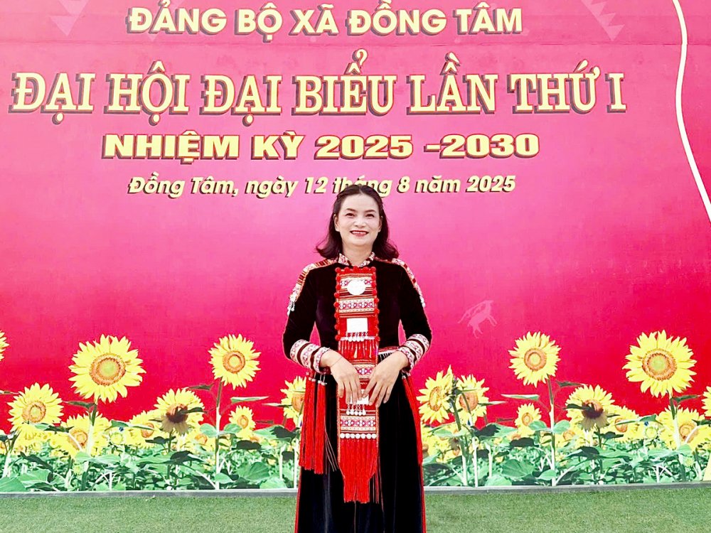 Cô giáo Nguyễn Thị Hoa: Hơn 26 năm gieo chữ, tiếp sức học trò vùng khó
