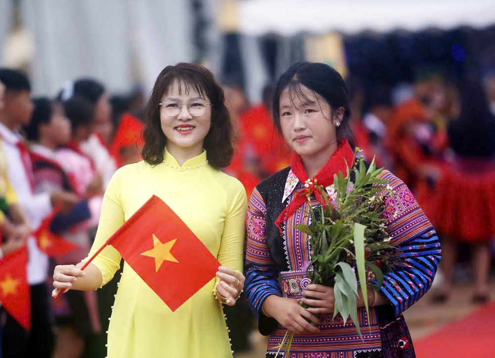 Cô giáo Nguyễn Thanh Hoa: 23 năm giữ bước chân học trò vùng biên